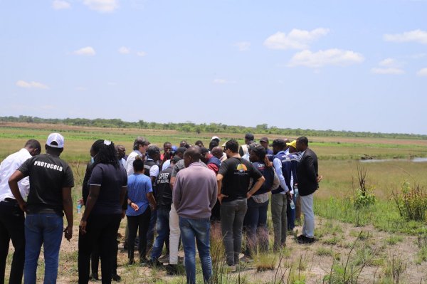 PLANAGRÃO - Unidade Técnica trabalha no Moxico para avaliar zonas identificadas para cultivo de trigo, arroz, feijão, soja e milho